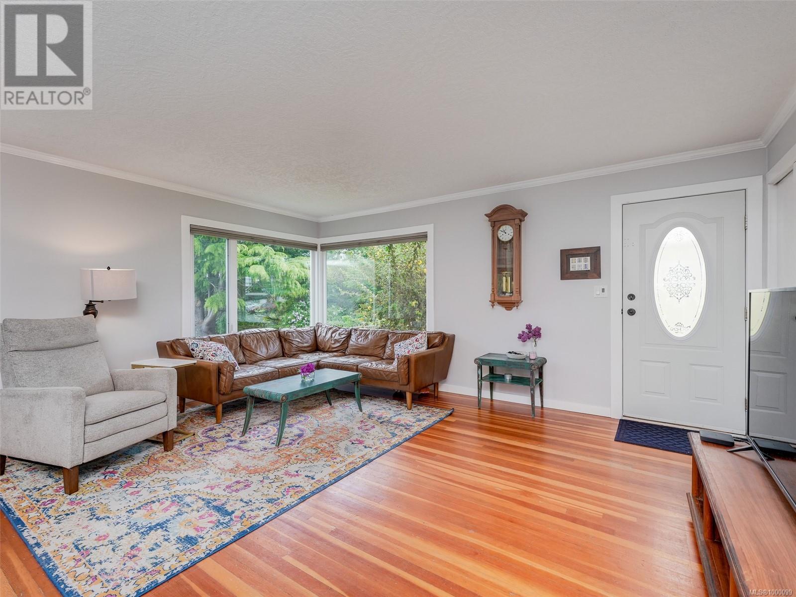 376 Lagoon Rd