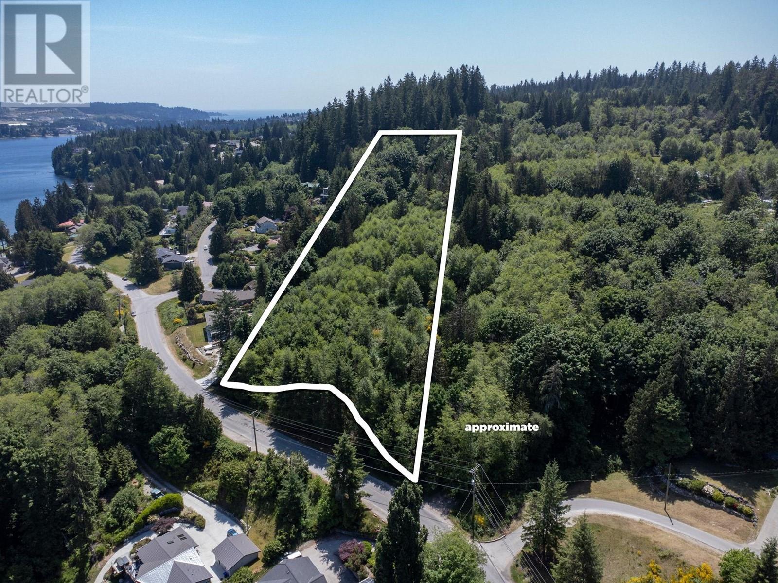 Lot 15 N GALE AVENUE