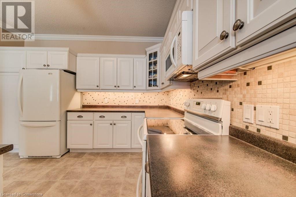 20 ISHERWOOD Avenue Unit# 107