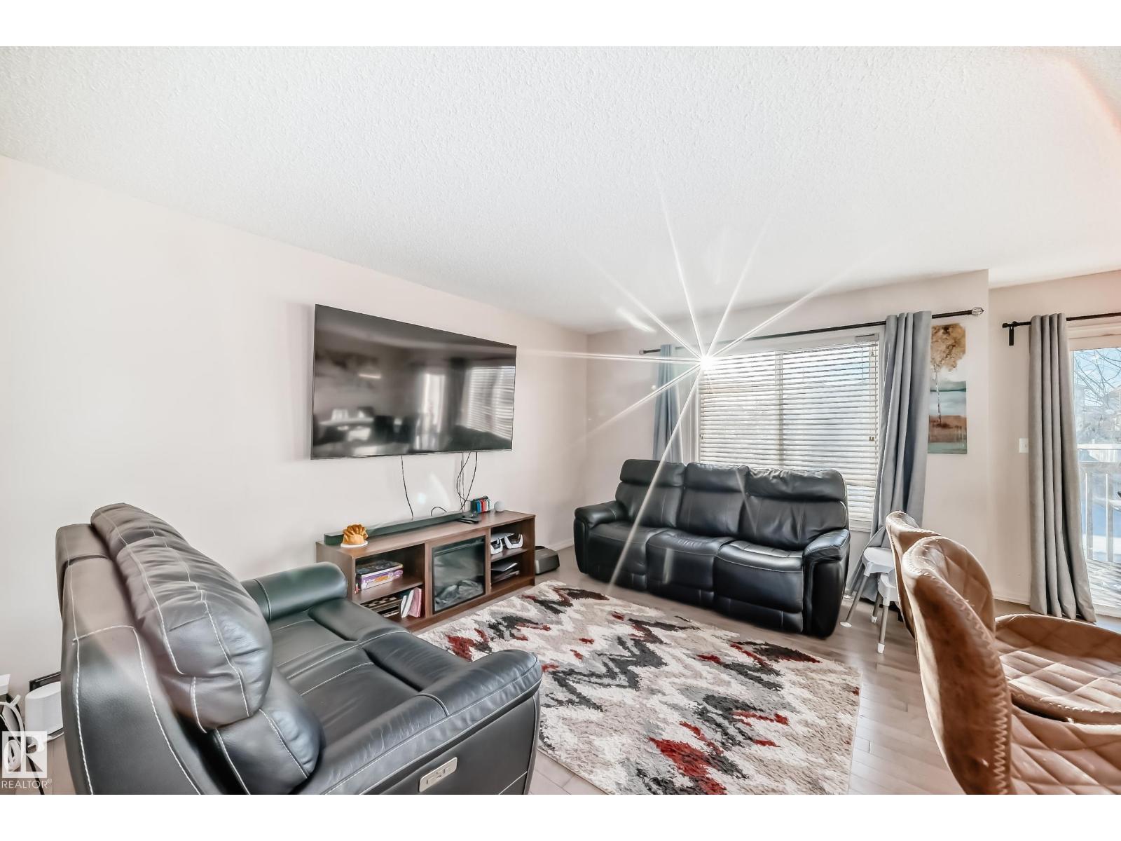 1285 CUNNINGHAM DR SW