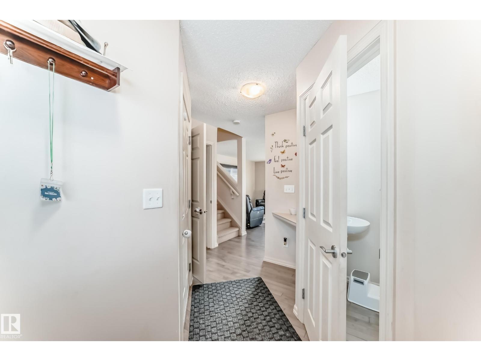 1285 CUNNINGHAM DR SW