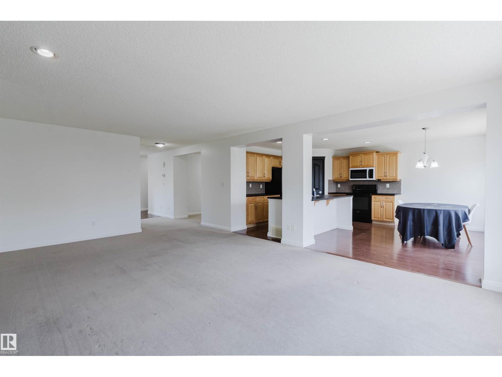 1951 120 ST SW