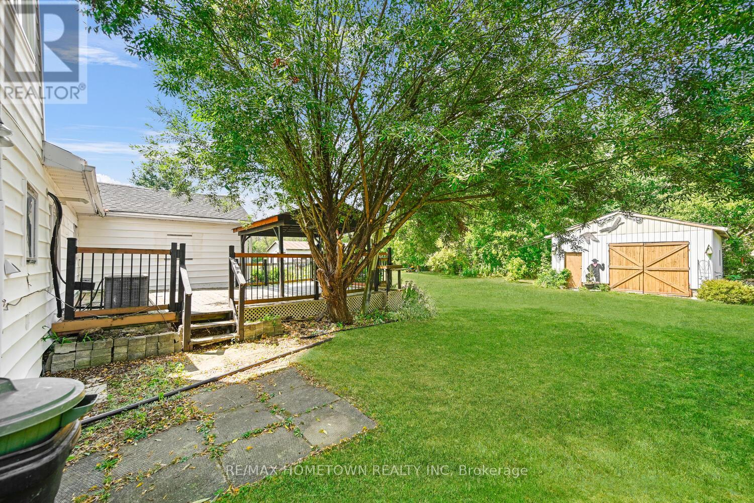 8 WILTSE STREET W