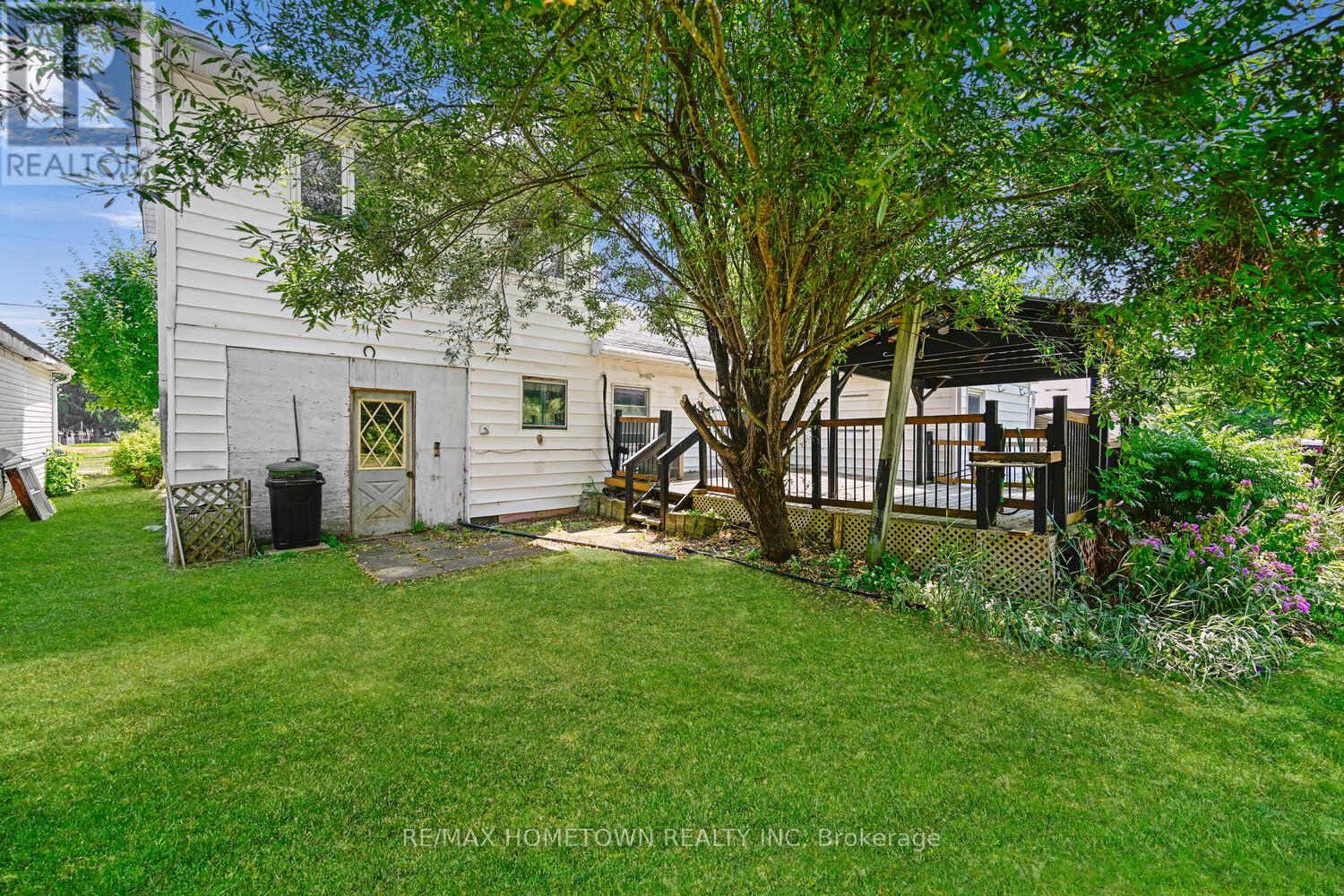 8 WILTSE STREET W
