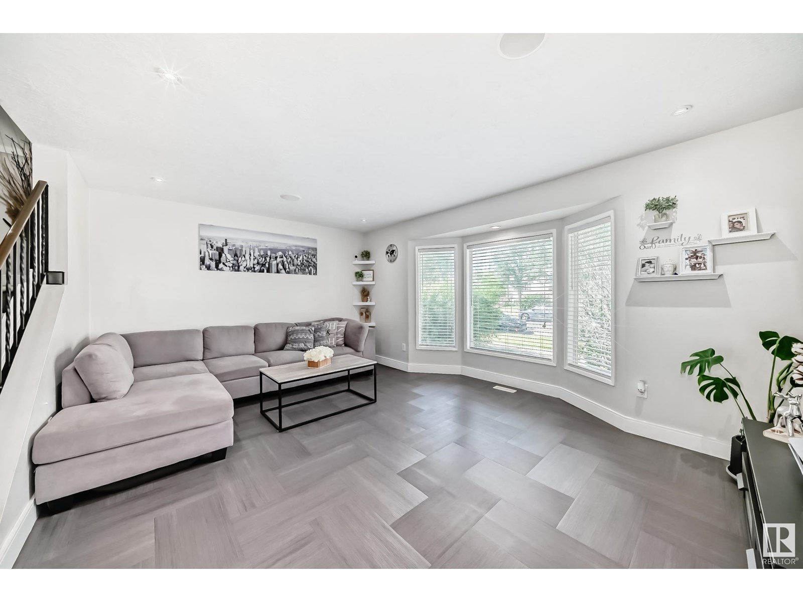 12603 161 AV NW