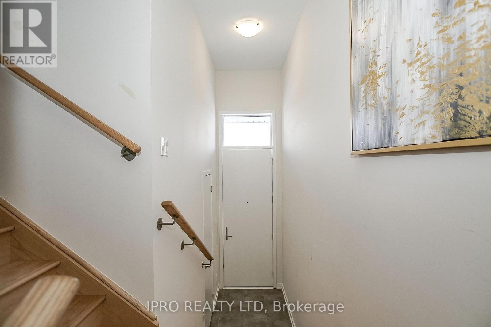 138 LANDSBRIDGE STREET