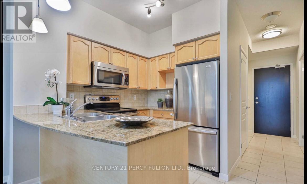 3408 - 18 YONGE STREET