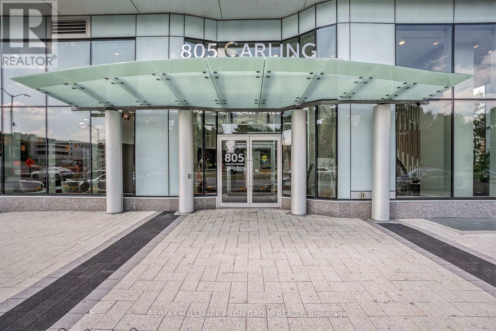 908 - 805 CARLING AVENUE