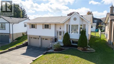 19 KESSELRING Drive Kitchener ON N2E2P3