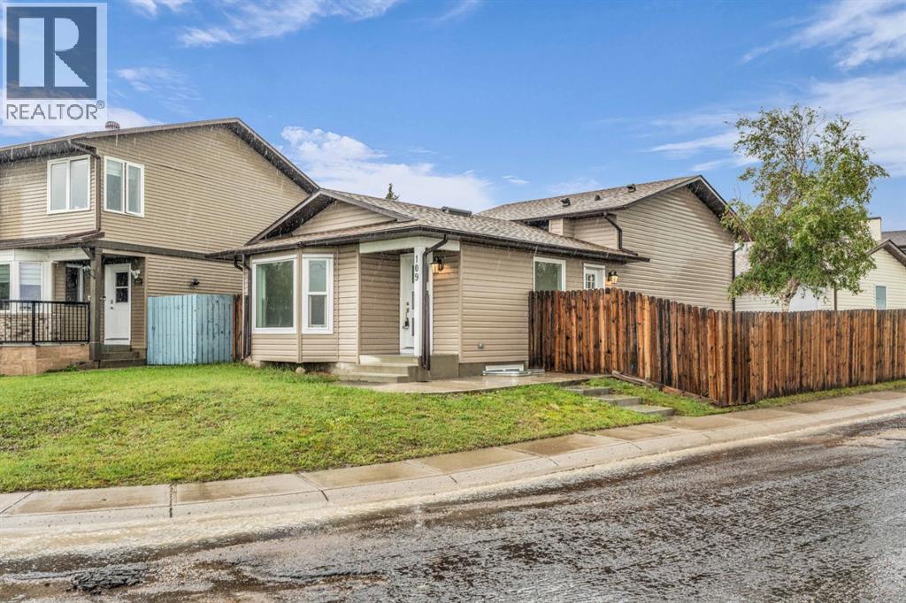 109 Bedfield Court NE