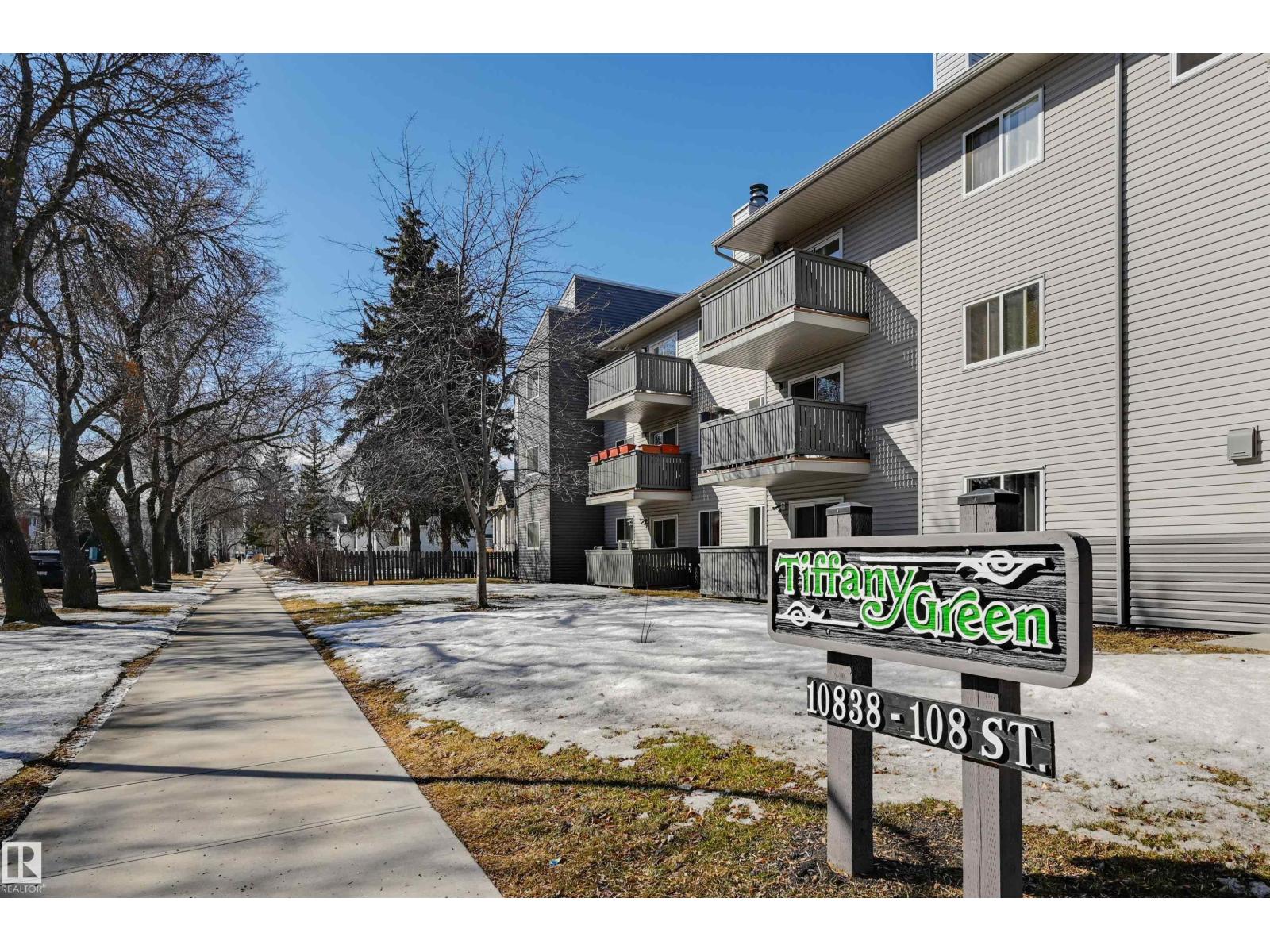 #113 10838 108 ST NW