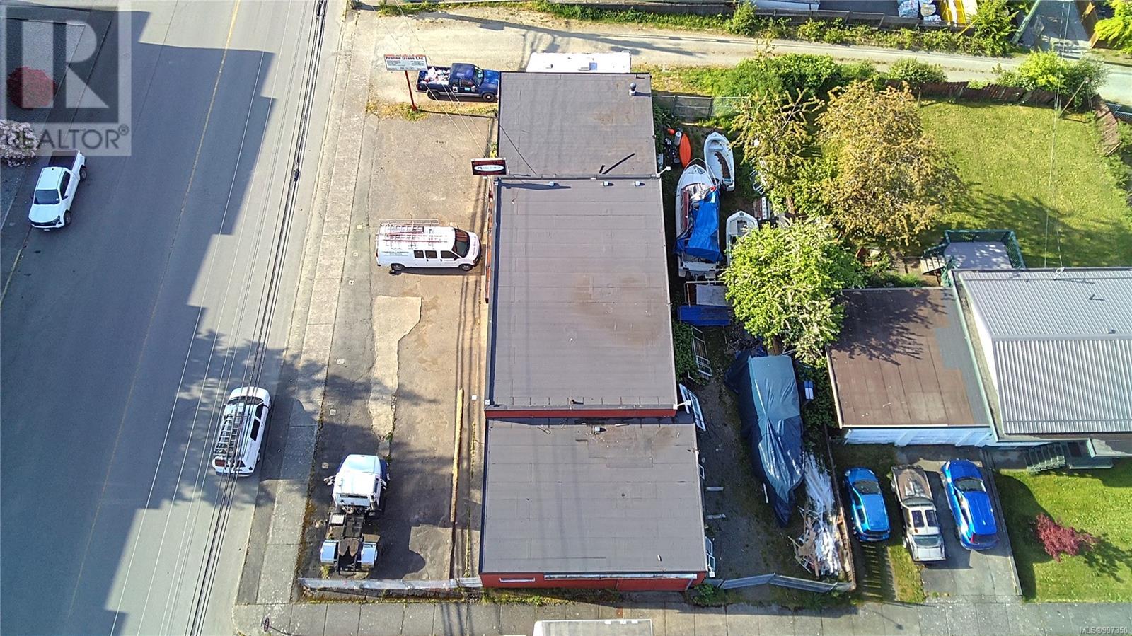 4350 10th Ave
