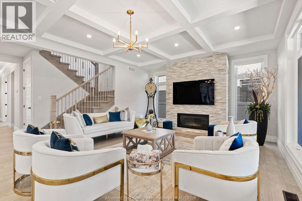 258 XAVIER CIRCLE