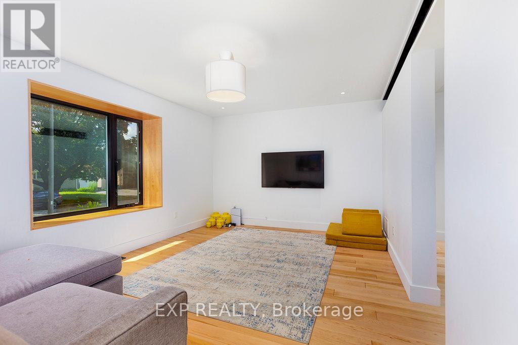 179 MOUNTBATTEN AVENUE