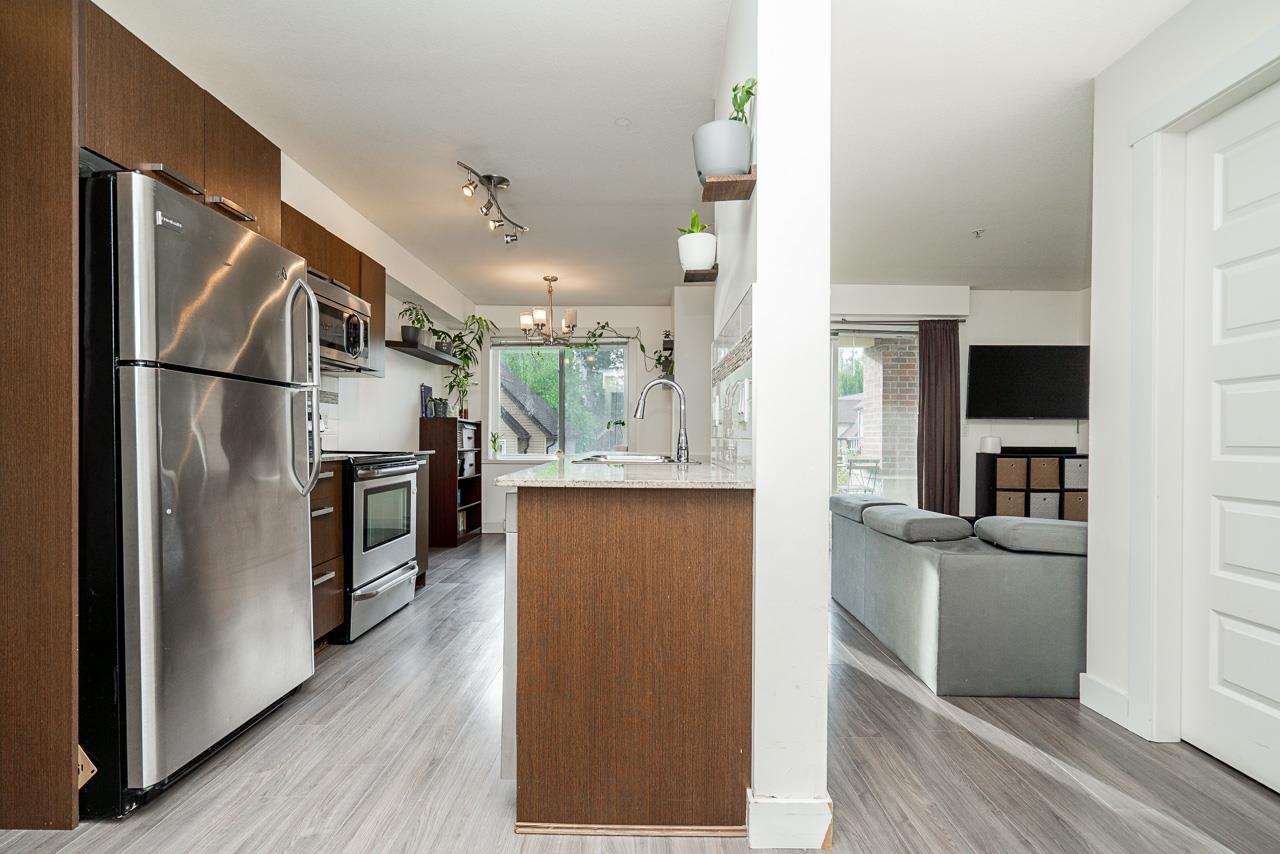 313 13883 LAUREL DRIVE