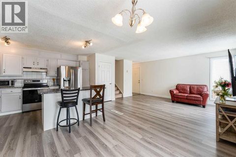 147 Templewood Drive NE Calgary AB T1Y4M5