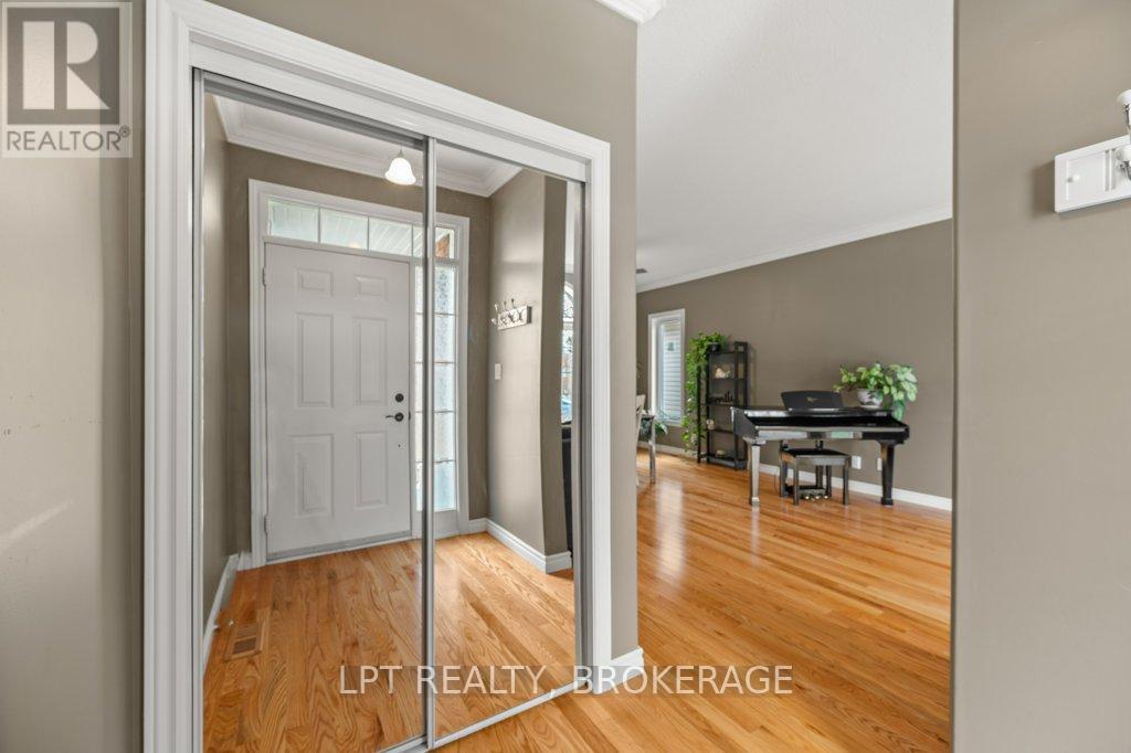 421 COOKE CRESCENT