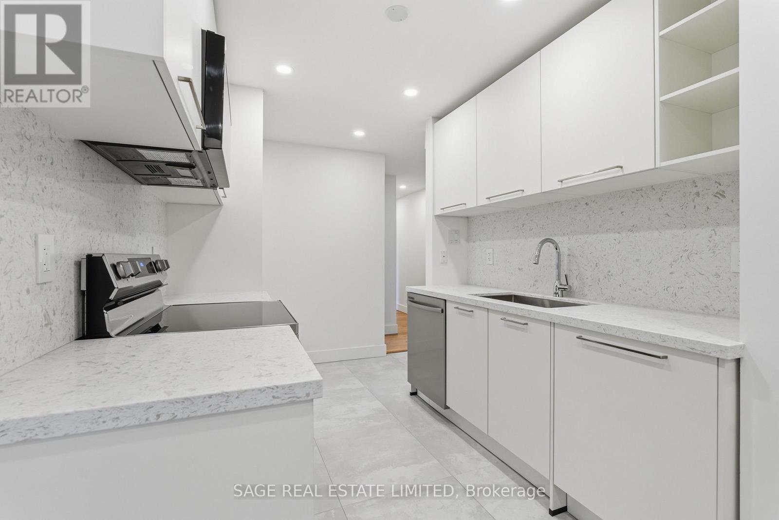 707 - 1515 LAKESHORE ROAD E