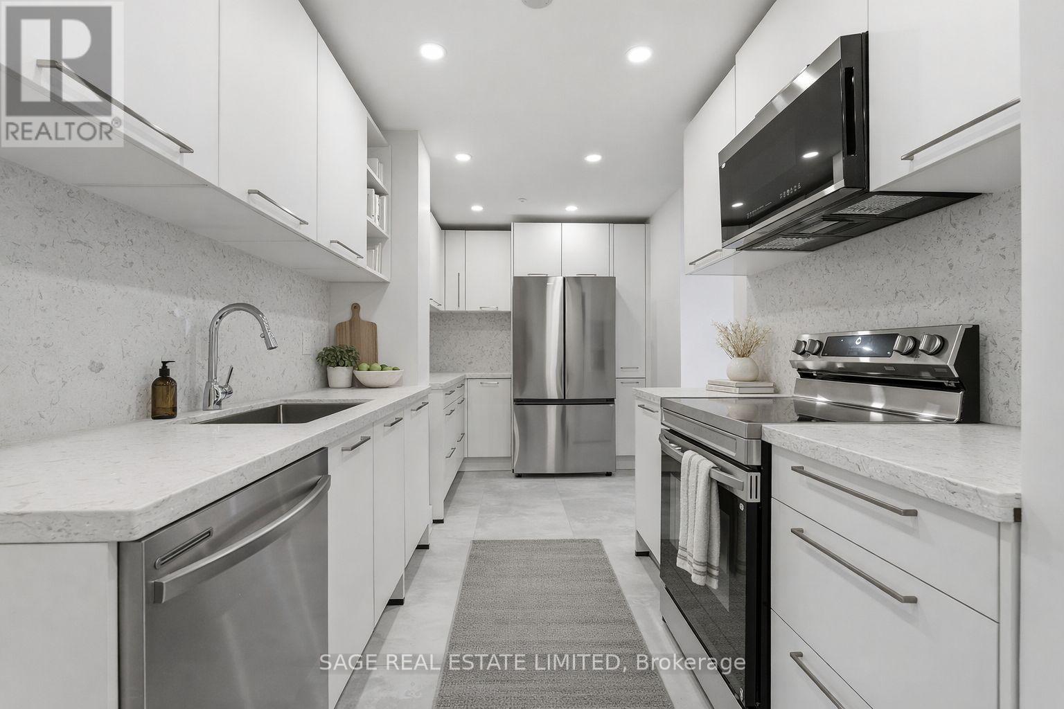 707 - 1515 LAKESHORE ROAD E