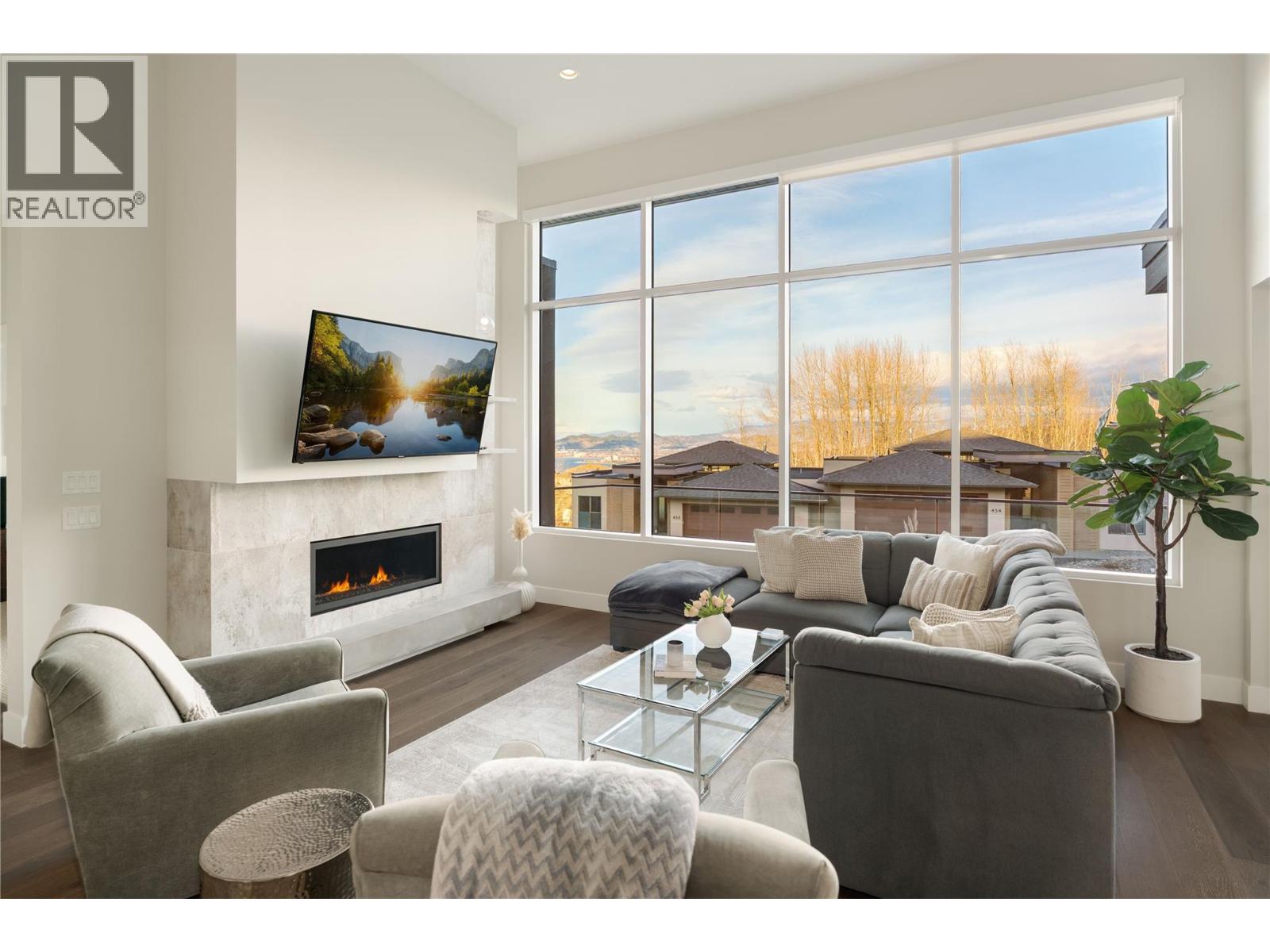 456 Sparrow Hawk Court