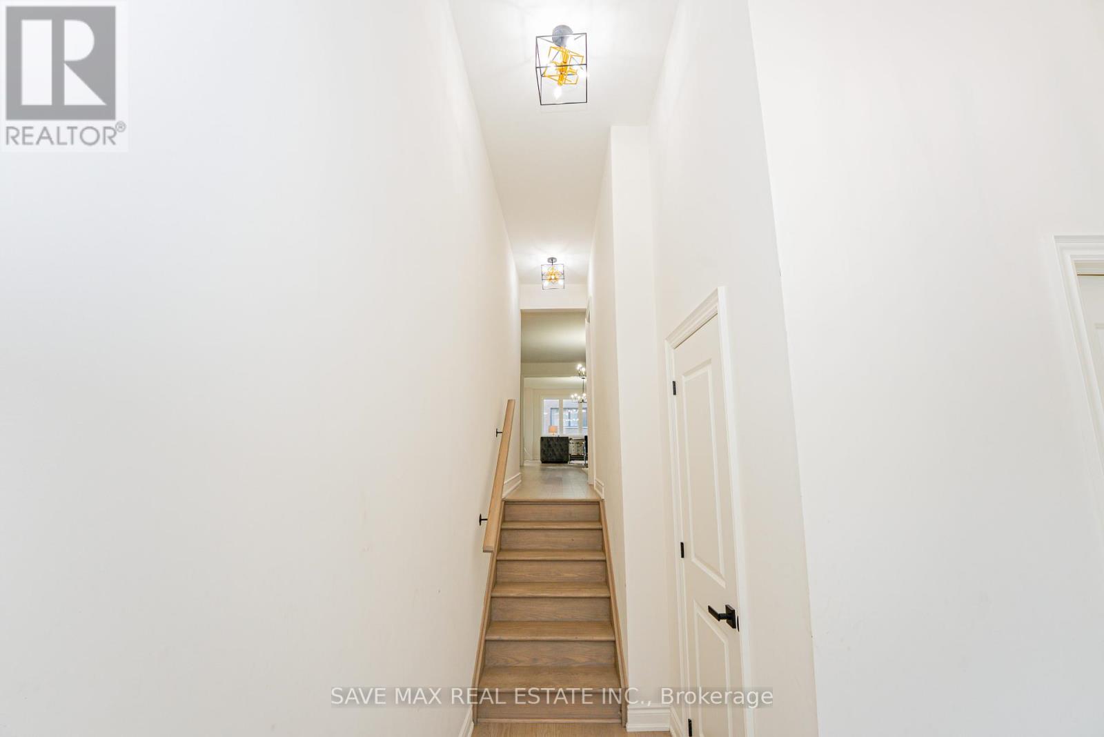 113 WALKER ROAD