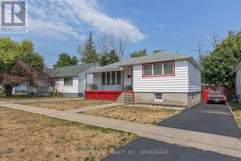 775 ALFRED CRESCENT Kingston (East of Sir John A. Blvd) ON K7K4K5