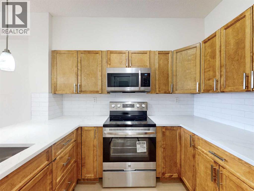 1206, 2370 Bayside Road SW