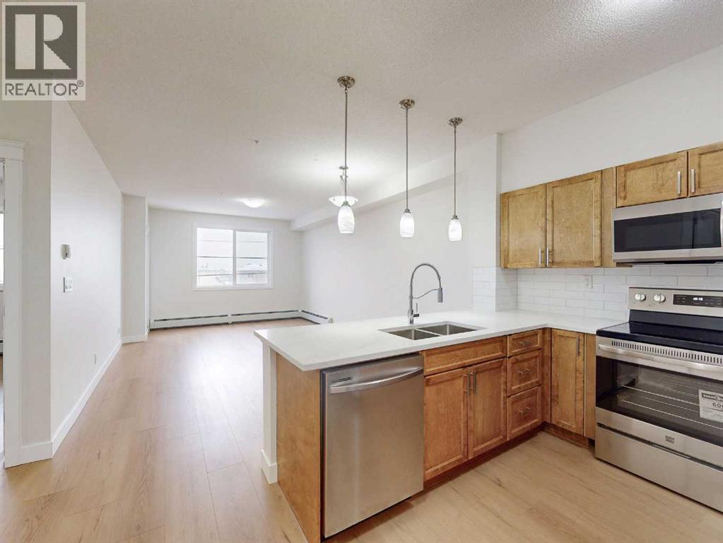 1206, 2370 Bayside Road SW