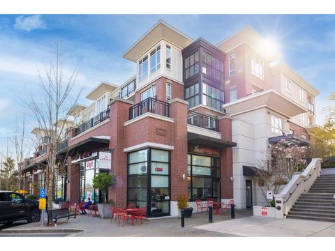 402 2950 KING GEORGE BOULEVARD Surrey BC V4P0E5