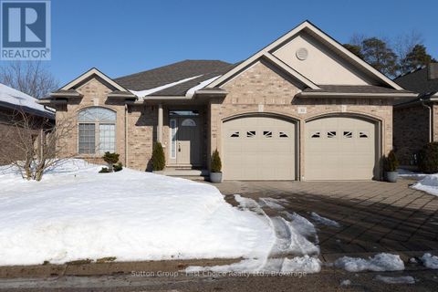 32 NORTH POINTE DRIVE Stratford ON N5A8C3