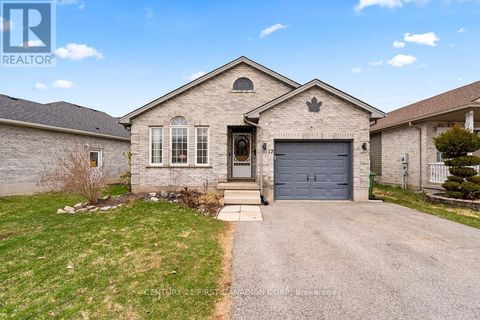 17 COTTONWOOD DRIVE E St. Thomas ON N5P4M3