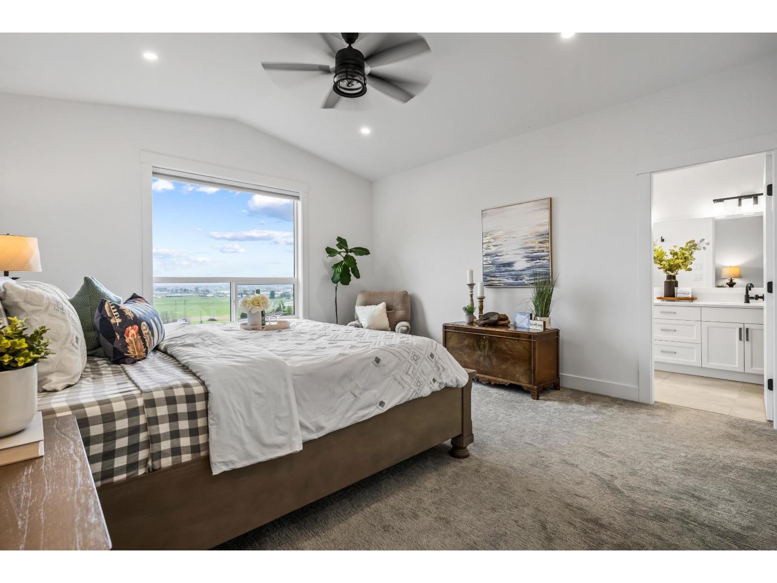 50957 SOPHIE CRESCENT|Eastern Hillsides
