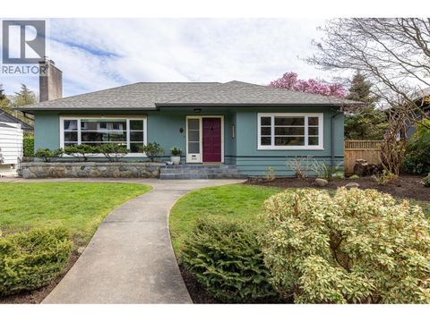 106 COLLEGE COURT New Westminster BC V3L1K9