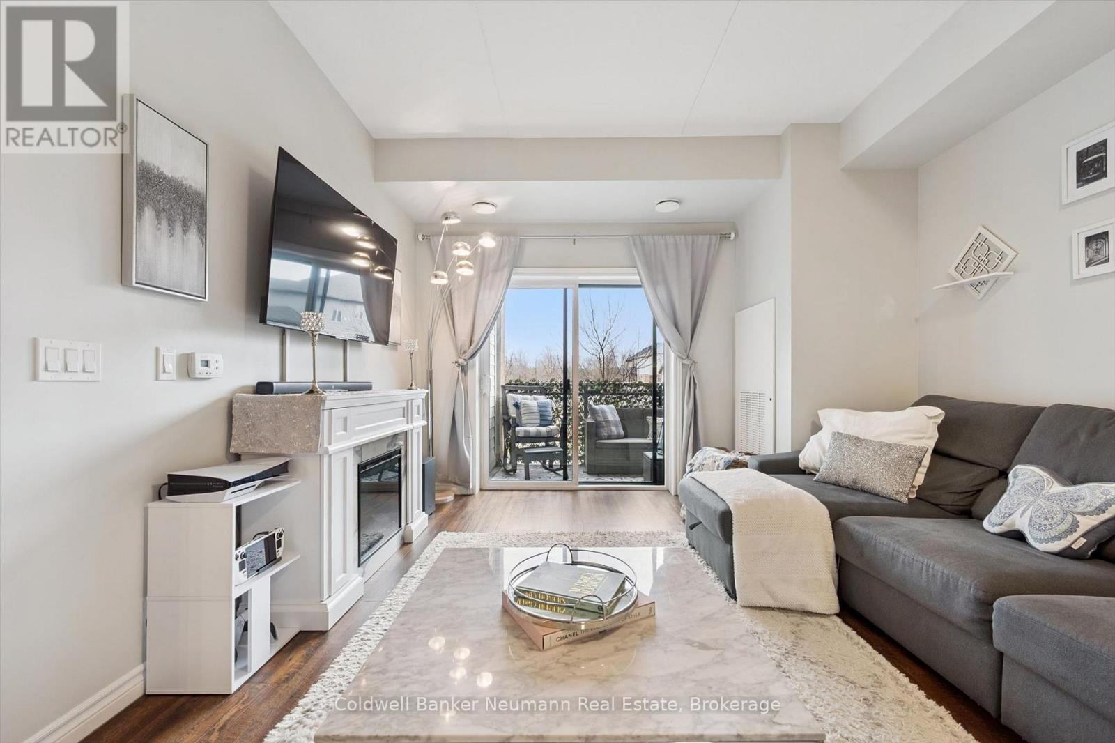 106 - 7 KAY CRESCENT