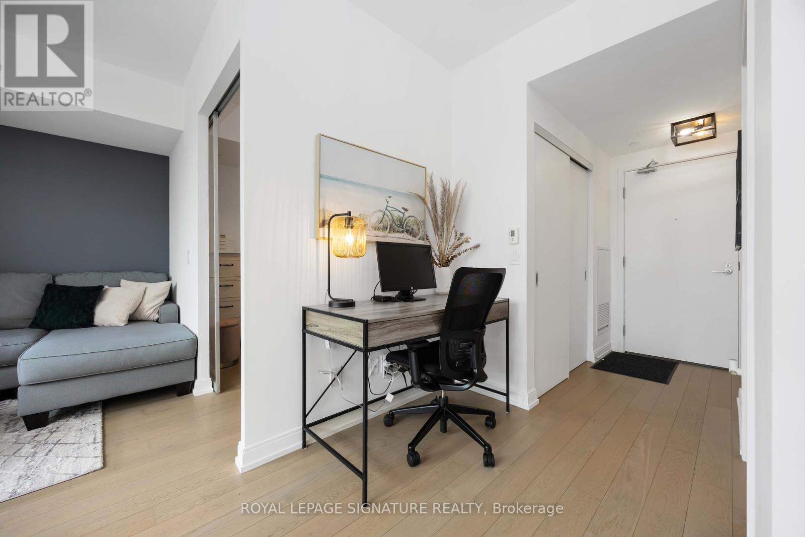 513 - 1100 KINGSTON ROAD