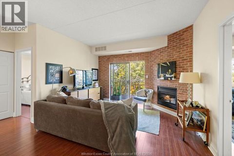 200 MANNING Unit# 506 Tecumseh ON N8N0A8