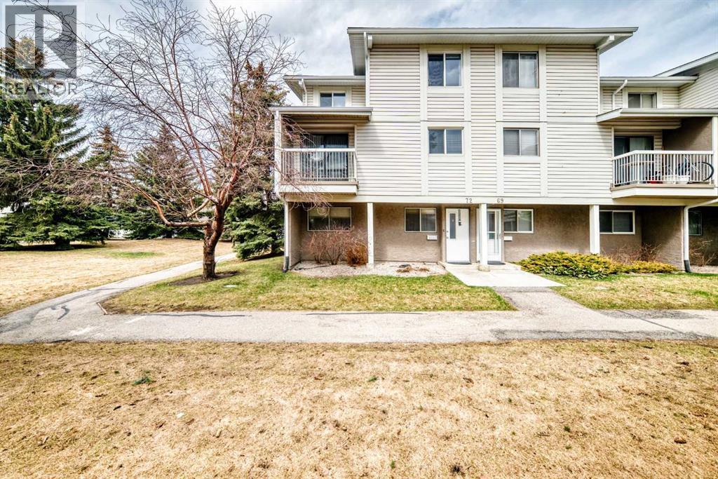 72, 3015 51 Street SW