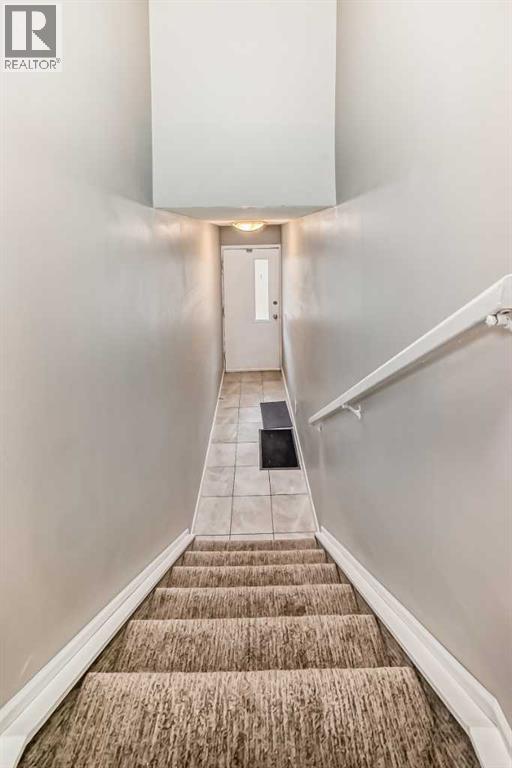 72, 3015 51 Street SW