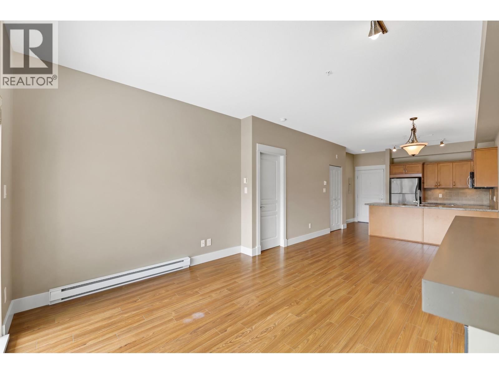 318 1336 MAIN STREET