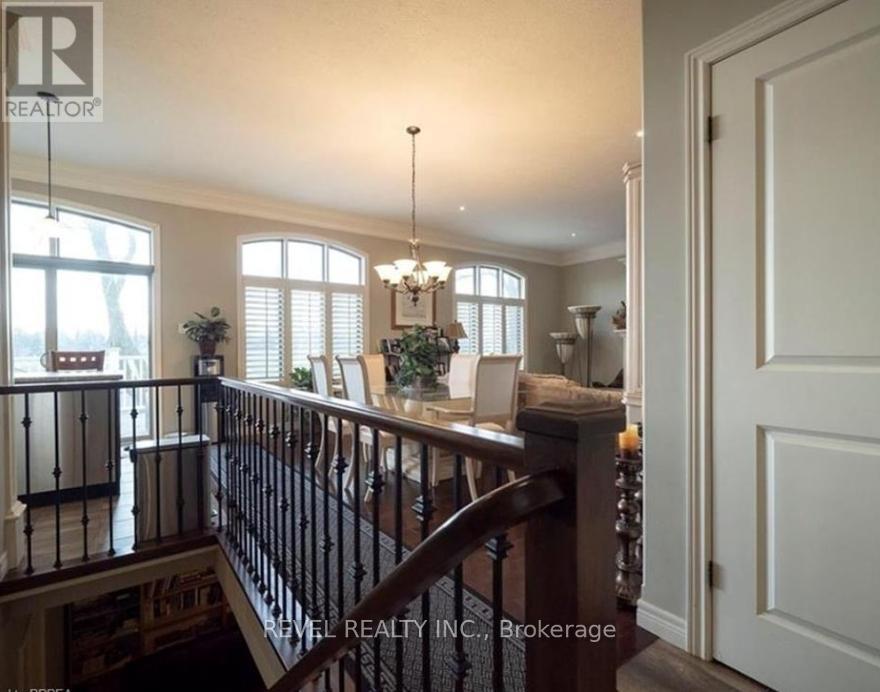 10 - 68 FAIRVIEW DRIVE