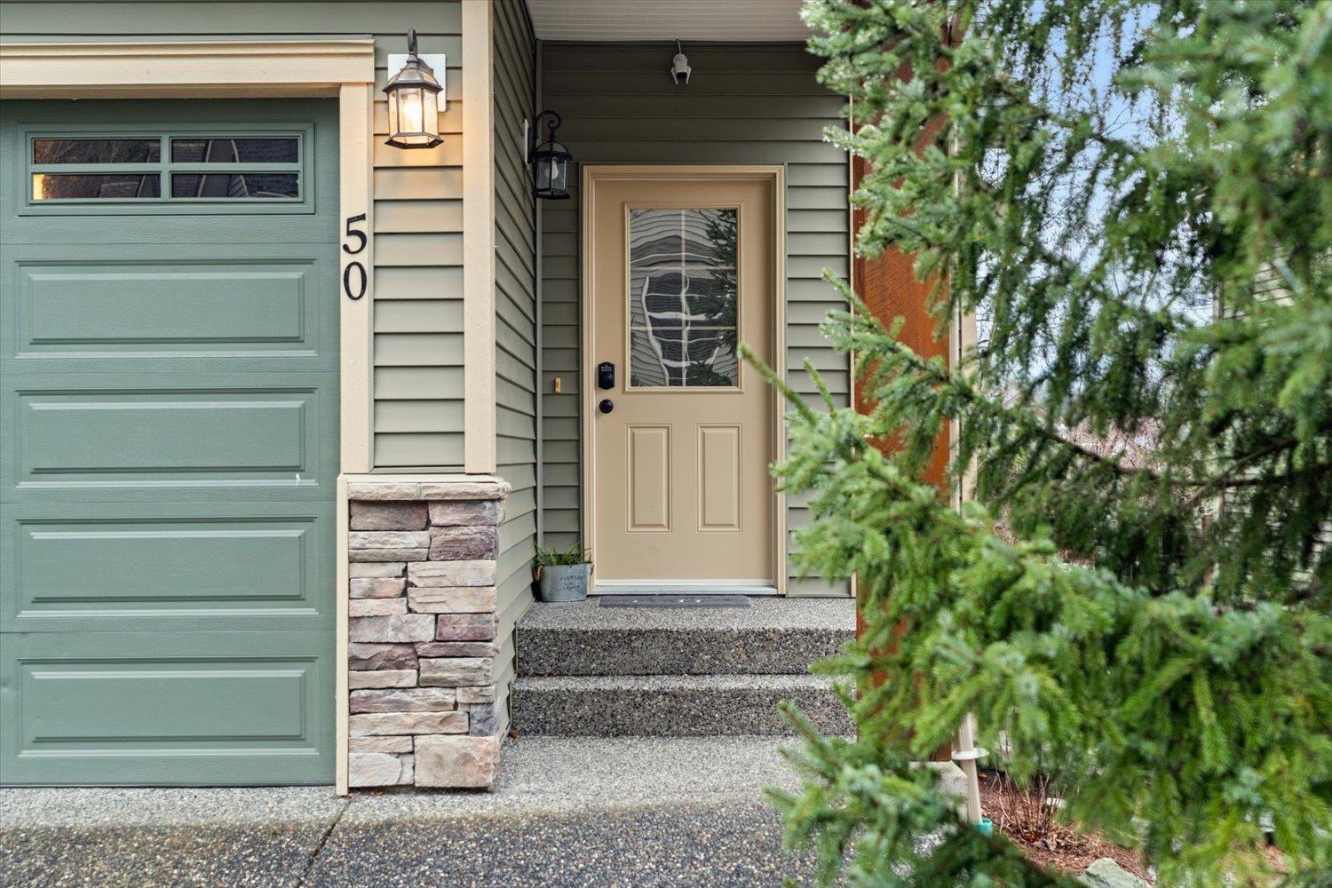 50 46840 RUSSELL ROAD|Promontory