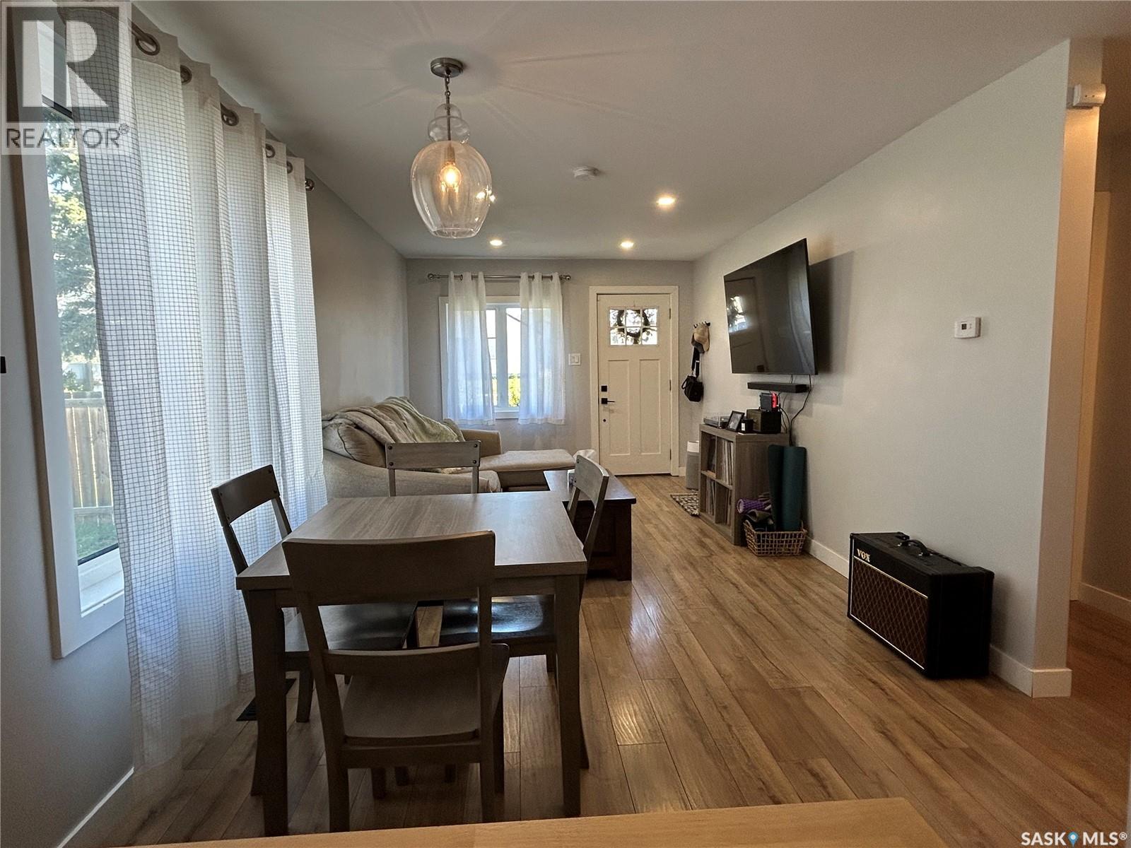 810 1st STREET