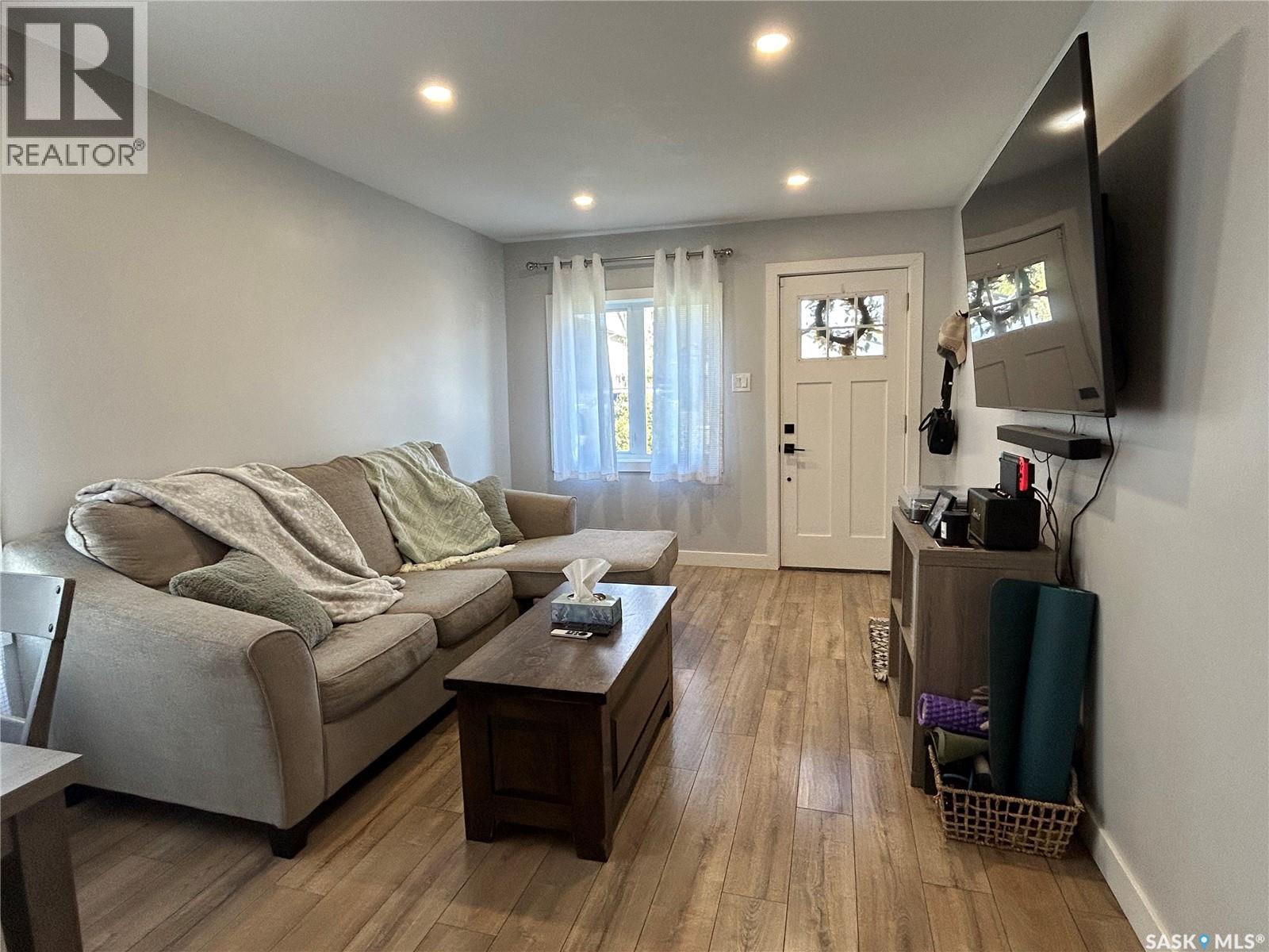 810 1st STREET
