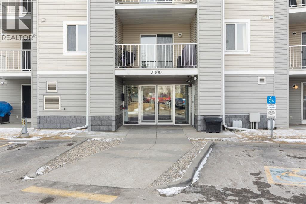 3111, 1620 70 Street SE