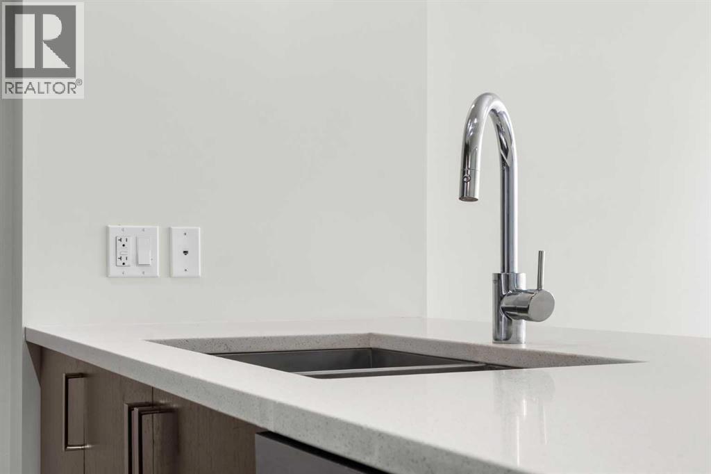411, 28 Auburn Bay Link SE