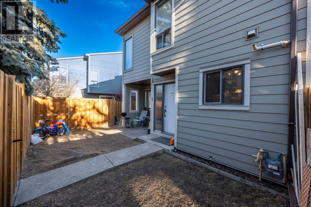 1, 104 Grier Terrace NE