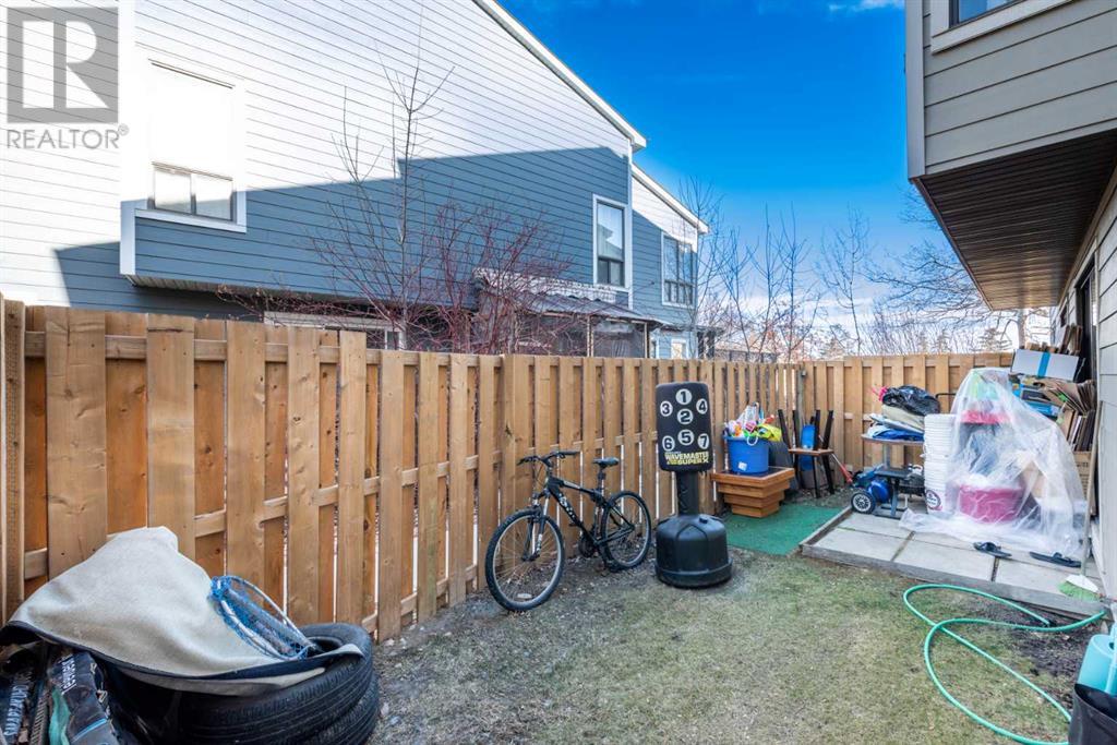1, 104 Grier Terrace NE