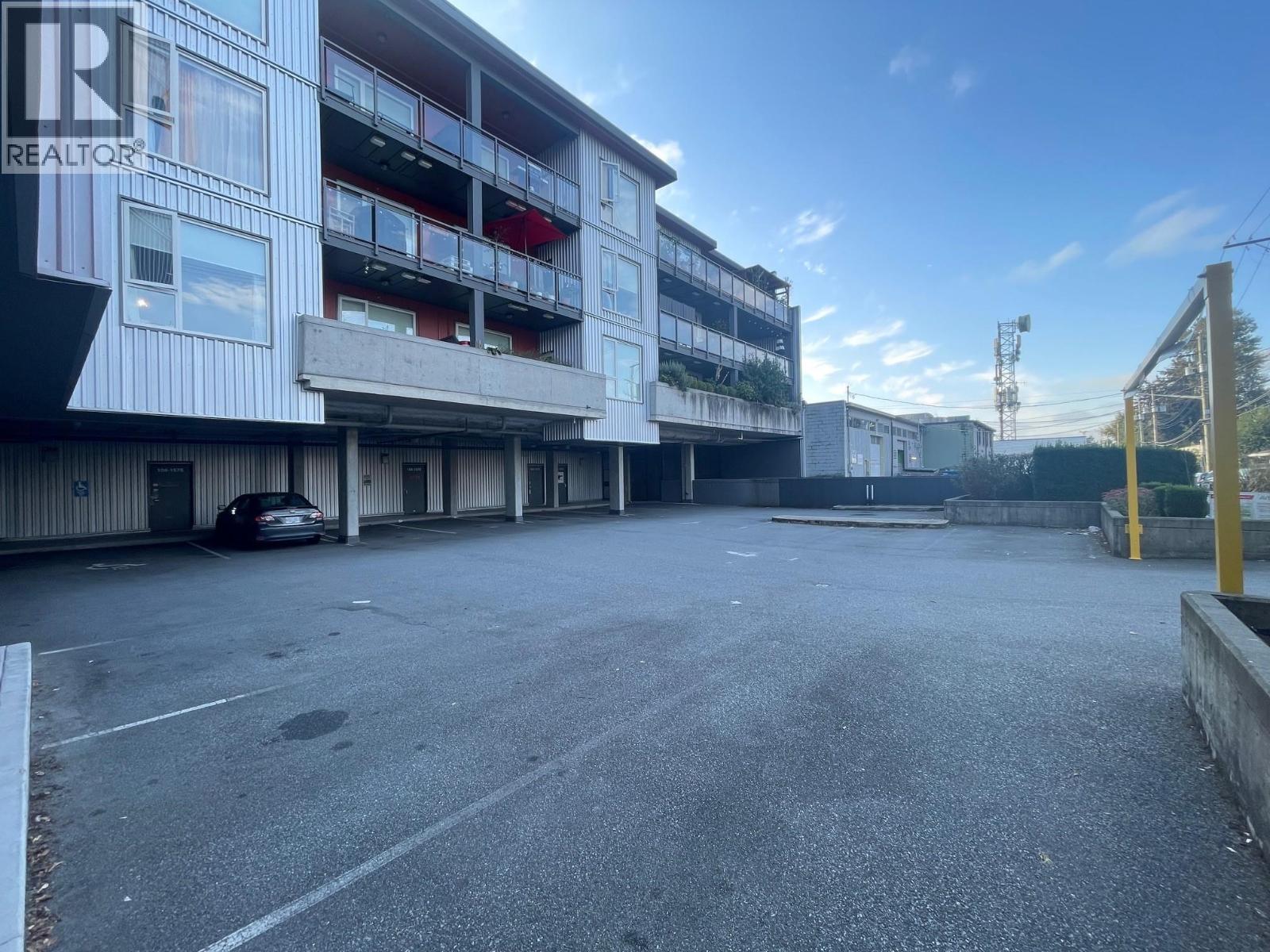 101 & 102 1209 W 16TH STREET