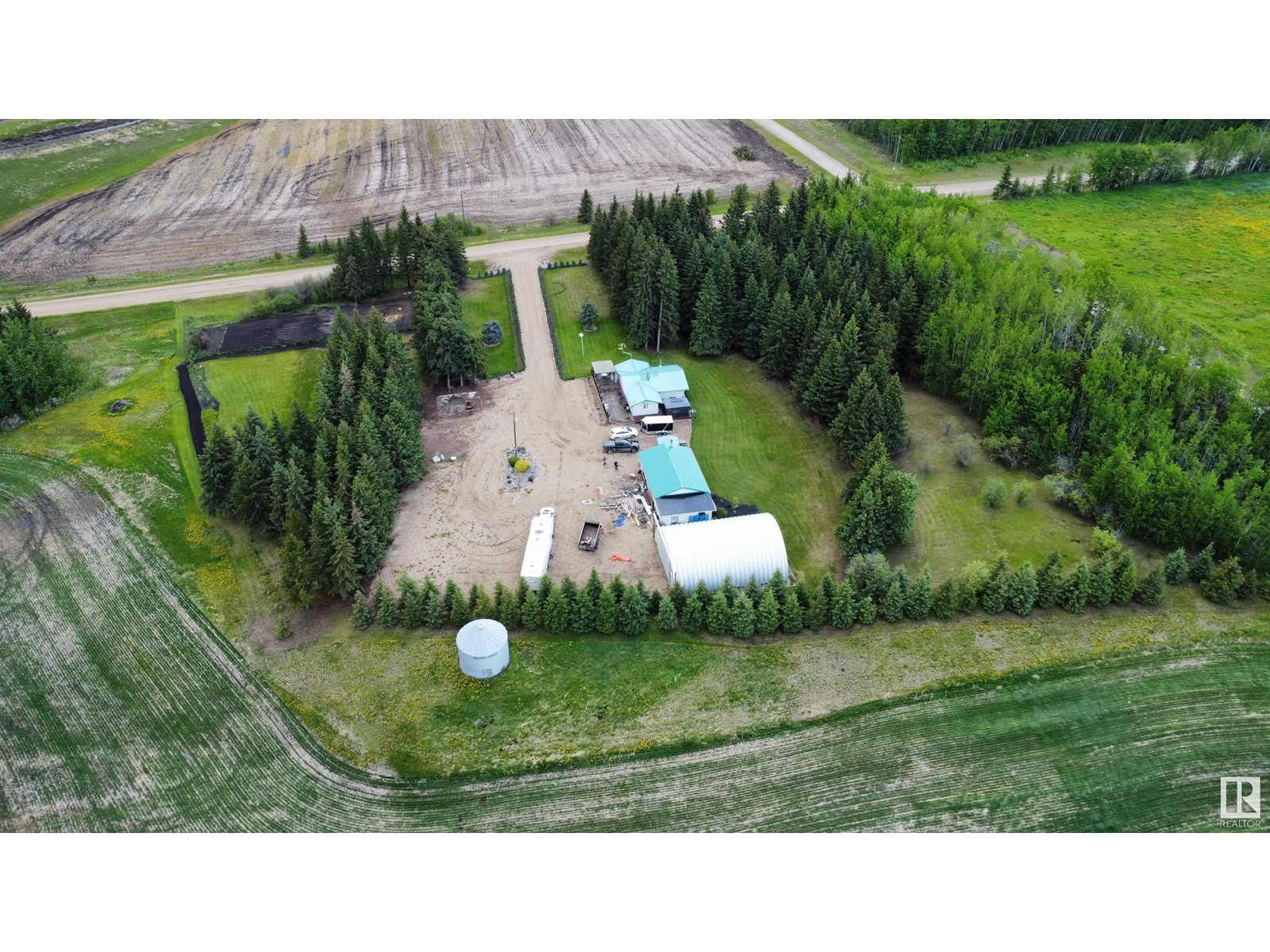 1101 Twp Rd 590