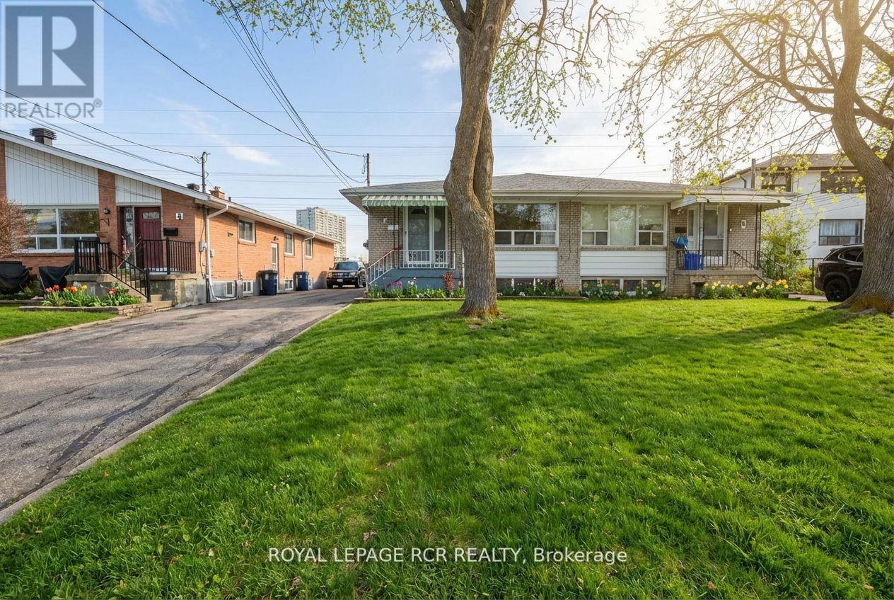 6 AILSA CRAIG COURT
